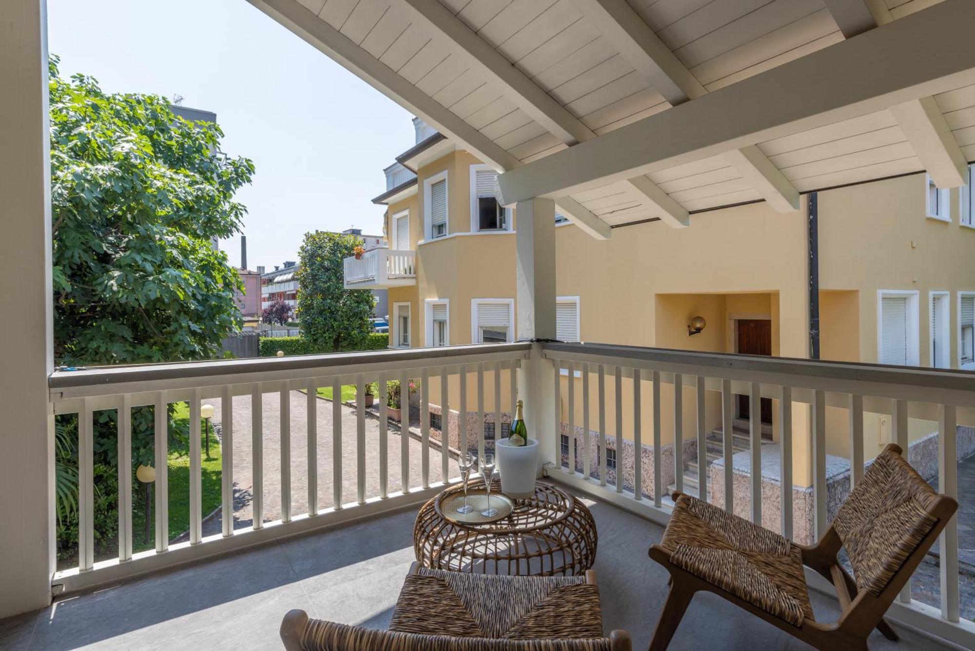 La Barchessa Loft & Rooms - Free Parking Trento Exterior foto