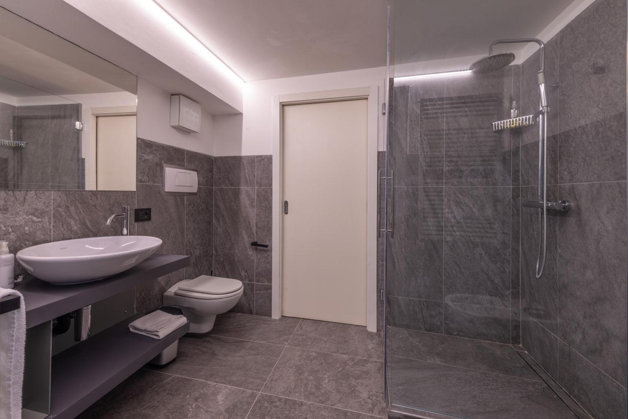 La Barchessa Loft & Rooms - Free Parking Trento Exterior foto
